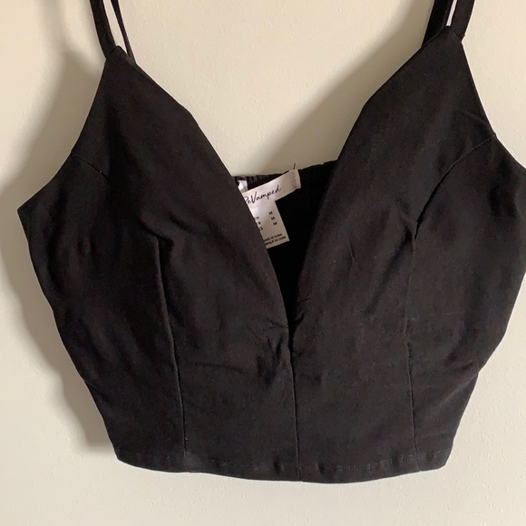 Strapped crop top - Picture 2 of 5